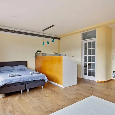 Apartment Center